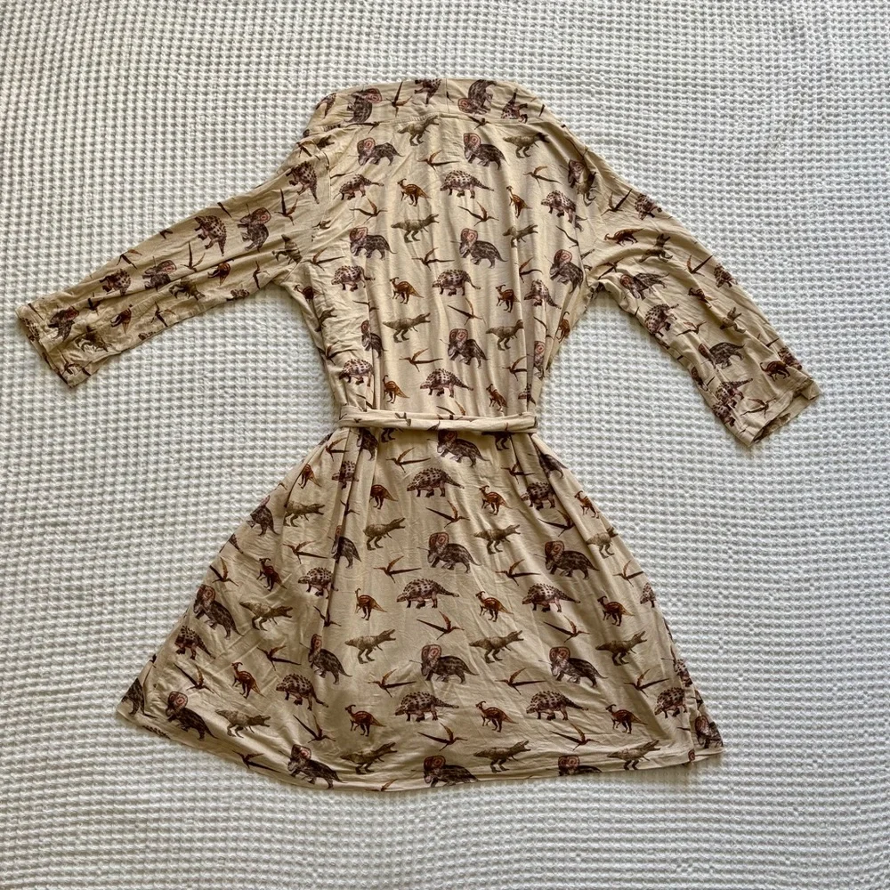 Posh Peanut Women’s “Vintage Dinosaur” Tan Bamboo Robe – Medium - Picture 5 of 5